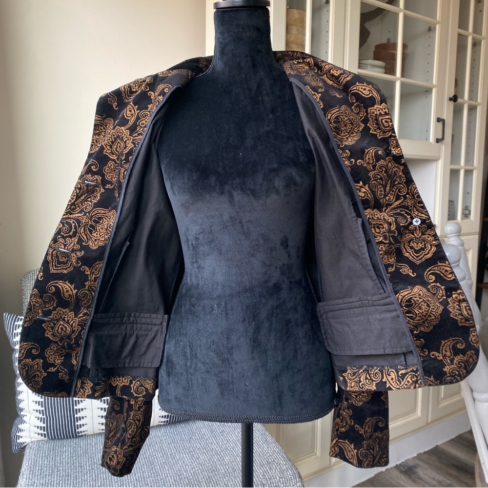 LAUREN Ralph Lauren Black Velvet Gold Brocade Blazer - Picture 14 of 15